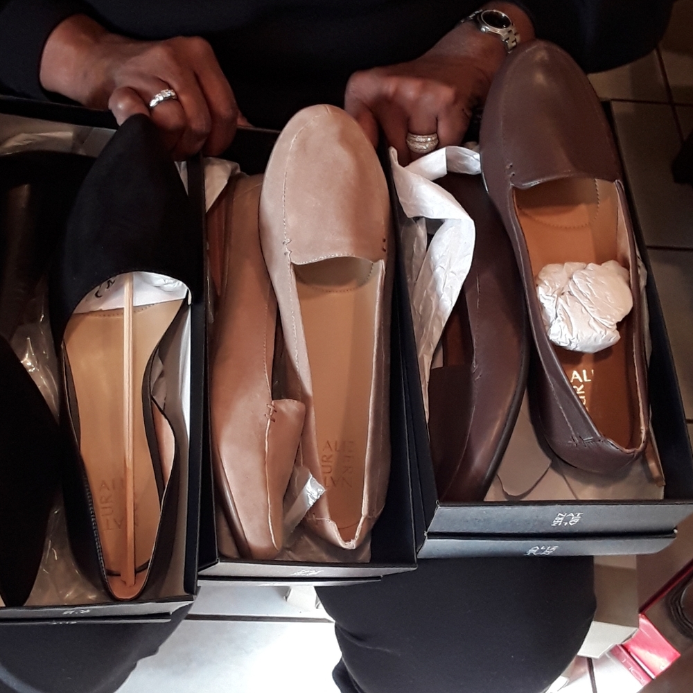 Shoes - Picture 2 of 2